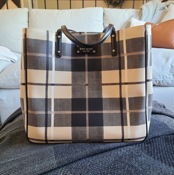 kate spade Handbags - Kate Spade Ellison Avenue Sidney Tote Bag in Plaid Pumice